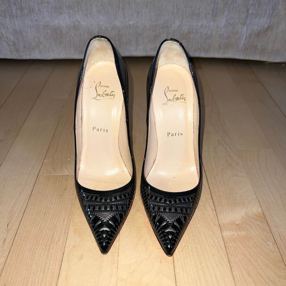 Christian Louboutin Kristali 120 patent. Size 37